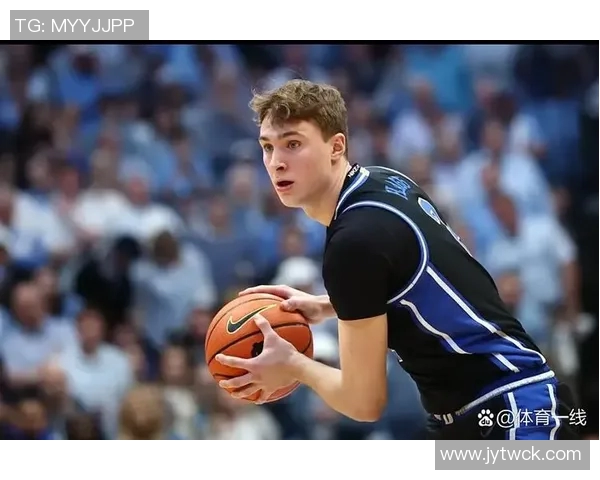 哈珀表现出色6投4中贡献9分3助攻正负值全队最高达到20分