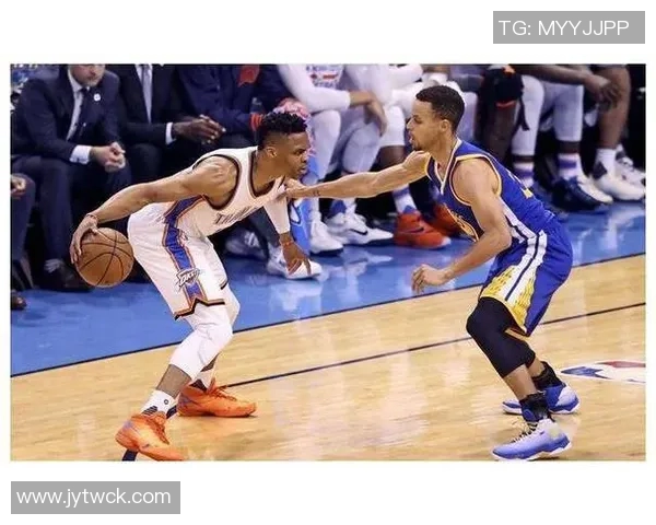 小托马斯称巅峰威少强于库里欧文速度与力量兼备难以防守 小托马斯称巅峰威少强于库里欧文速度与力量兼备难以防守