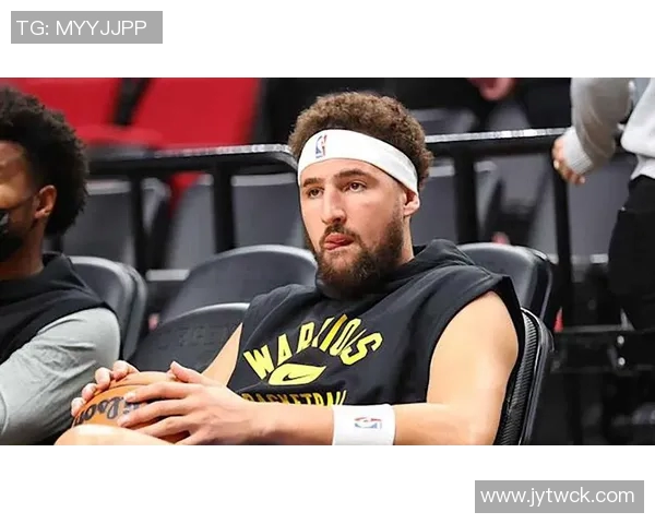 小卡回应体力不足换人传闻称自己并未感到疲惫 小卡回应体力不足换人传闻称自己并未感到疲惫