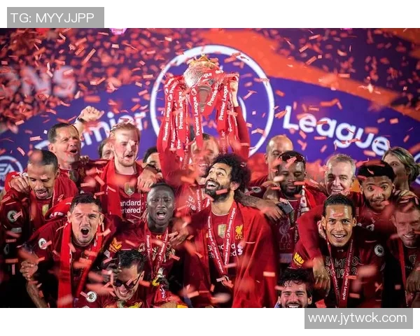 卡索拉西甲英超出战462场仅第二次染红牌引发热议 卡索拉西甲英超出战462场仅第二次染红牌引发热议