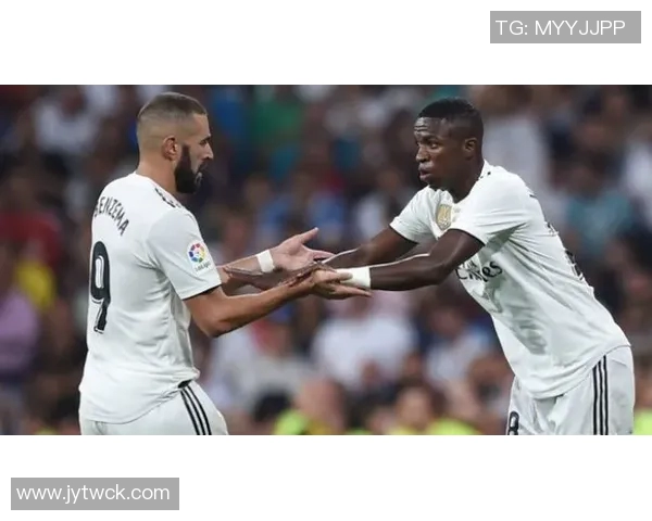 维尼修斯在安帅巴西队焕发新生三球一助重回金球奖竞争行列 维尼修斯在安帅巴西队焕发新生三球一助重回金球奖竞争行列