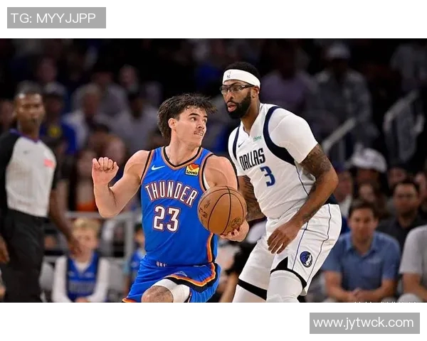 浓眉调侃弗拉格未能三双抢板成功展现团队默契与竞争精神