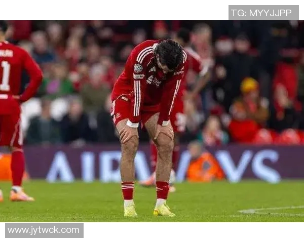 费迪南德喷斯洛特曼联失利红军球迷开始反击我 费迪南德喷斯洛特曼联失利红军球迷开始反击我