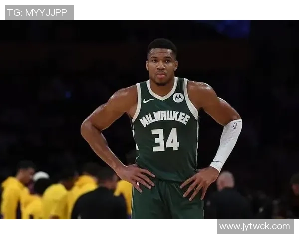 巴克利批评字母哥言论失望若不夺冠雄鹿或将重建 巴克利批评字母哥言论失望若不夺冠雄鹿或将重建