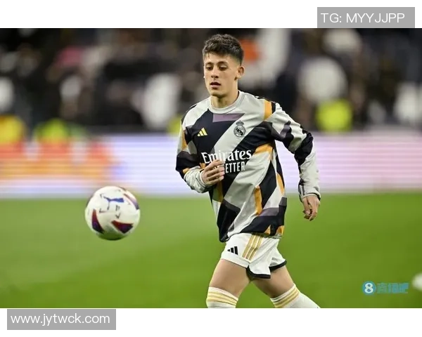 阿斯预测皇马首发阵容姆巴佩领衔维尼修斯居勒尔齐上阵战黄潜