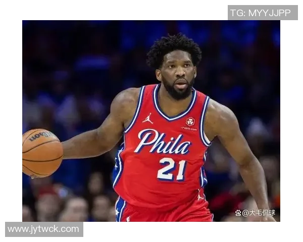 张佳玮分析恩比德与乔治合同与出勤率对马克西和VJ的影响