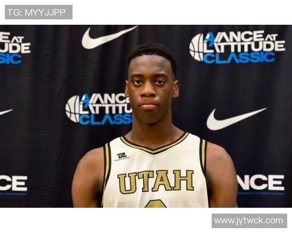 明年状元热门AJ迪班萨表现抢眼15投10中砍下22分5篮板5助攻2抢断1盖帽