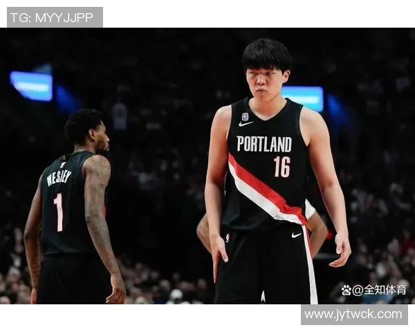 媒体人指出杨瀚森需提升三分投射训练以弥补移动能力短板