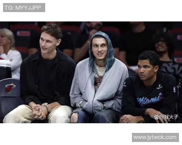 希罗因脚趾受伤缺席比赛斯波表示将关注可用球员情况