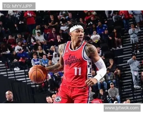 快船赛季转机乔丹米勒与桑德斯联手助力球队复苏 快船赛季转机乔丹米勒与桑德斯联手助力球队复苏