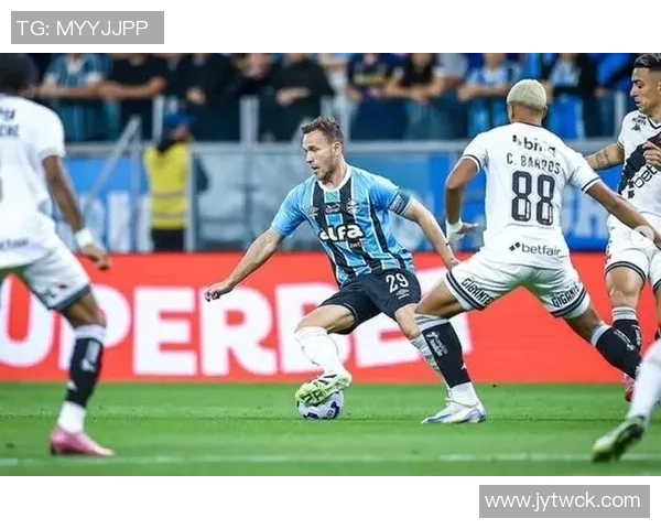 格雷米奥计划买断阿图尔与尤文图斯即将展开谈判