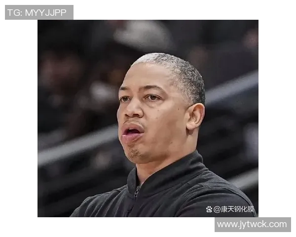 泰伦卢赞比尔努力拼搏回归赛场期待他展现真实自我