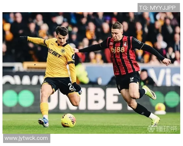 英超狼队20轮仅积6分距离保级区差距明显西汉姆联保级形势严峻