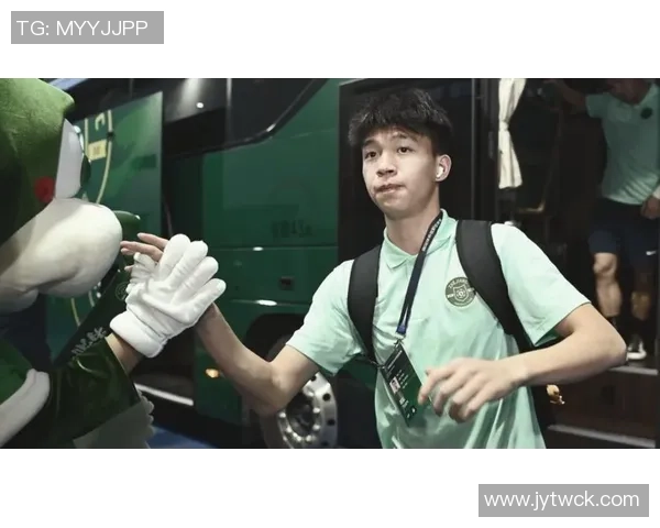 王钰栋精准传球助攻卡列洛轻松破门扳平比分