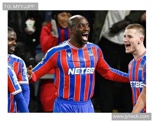 斯基拉透露马拉西亚冬窗或将离开曼联球队计划外 斯基拉透露马拉西亚冬窗或将离开曼联球队计划外