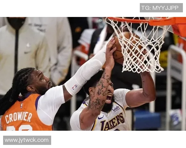 浓眉伤病困扰持续发酵内收肌眼睛小腿腹股沟手韧带问题频发引发关注