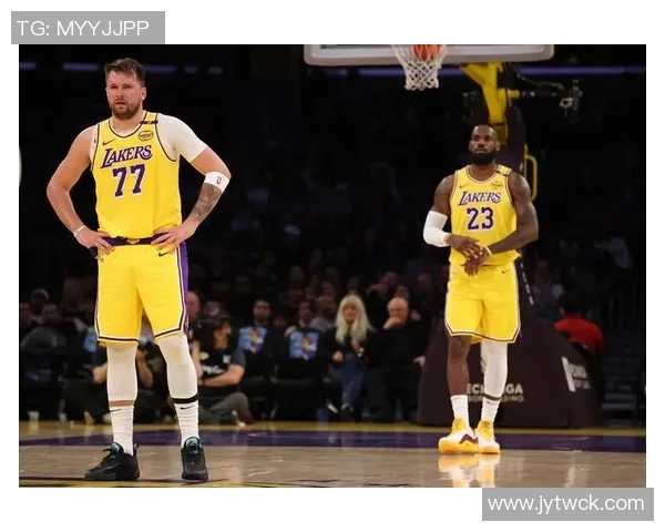 詹姆斯本赛季出手次数与使用率双双创生涯新低湖人队面临挑战