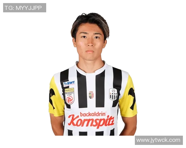 65岁女性骚扰中村敬斗事件细节曝光每日私信轰炸合照请求不断 65岁女性骚扰中村敬斗事件细节曝光每日私信轰炸合照请求不断