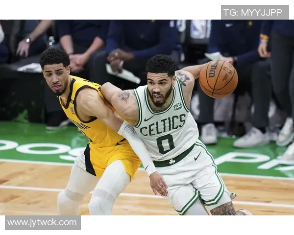 哈利伯顿谈被高估激励球队团结奋进的心路历程