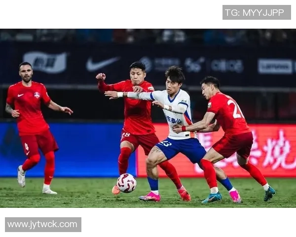 国足三月友谊赛前瞻中超开赛在即国脚面临长途飞行挑战 国足三月友谊赛前瞻中超开赛在即国脚面临长途飞行挑战