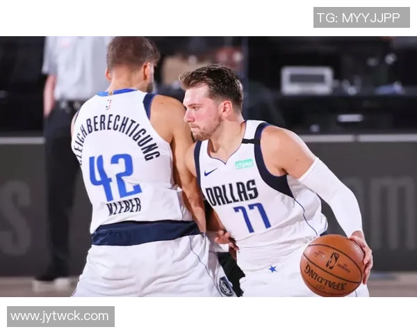 凯肖恩乔治22岁前表现惊艳30分10板5三分2断2帽追平文班卢卡数据 凯肖恩乔治22岁前表现惊艳30分10板5三分2断2帽追平文班卢卡数据